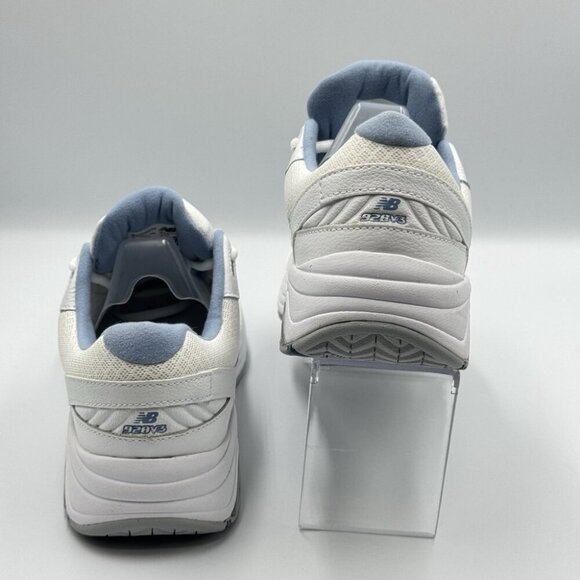 New Balance Womens WW928v3 Walking Sneakers US 8.5 B EU 40 White NWOT - Picture 4 of 12